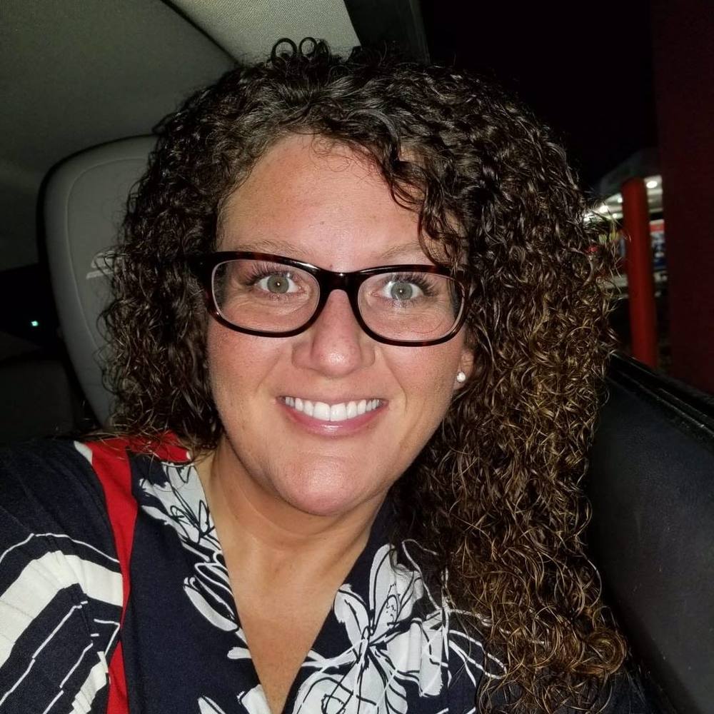 Meet your Posher, Jennifer